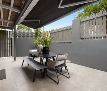 Welcome Home - Photo 1