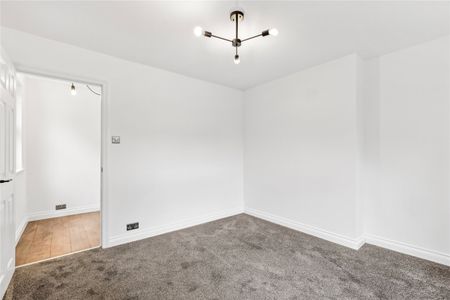 Carminia Road, Balham, SW17, London - Photo 4