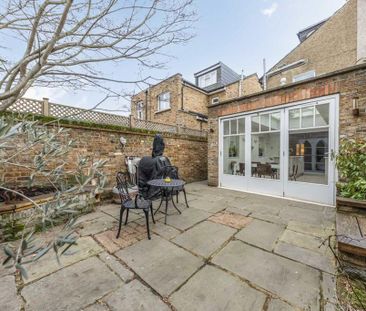 3 bedroom semi-detached house to rent - Photo 4