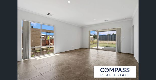 Modern 4x2 Property Available Now! - Photo 1
