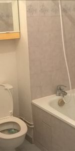 Location Appartement 1 pièce 32m² - Photo 3