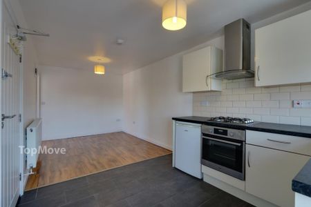 1 bedroom flat to rent - Photo 5