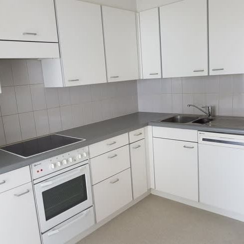 3.5 Zimmer, 92 m², 1. Stock - Photo 1