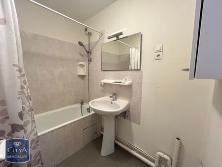 Location Appartement 3 pièces 66m² ANGERS 49000 - Photo 4
