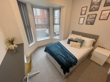 4 bedroom house to rent - Photo 3