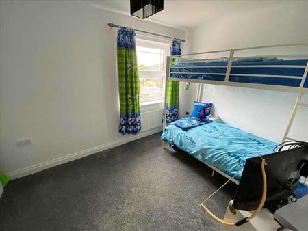 Spireview, Sleaford, NG34 - Photo 2