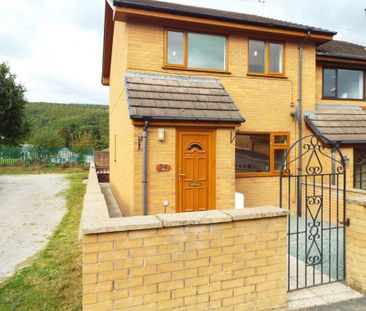 3 bedroom terraced house to rent - Photo 6