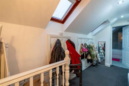 5 bedroom maisonette to rent - Photo 4