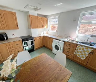 12 Strandview Street, Belfast, BT9 5FF - Photo 5