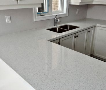 For Lease - 58 Heritage Street, Bradford West Gwillimbury, Ontario - Photo 5