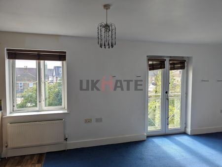 Romside place Room 1 - Photo 2