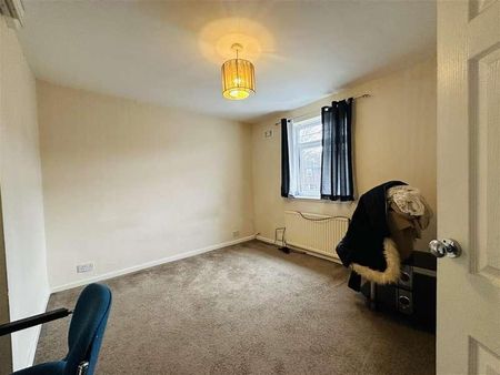 Marston Lane, Attleborough, CV11 - Photo 4