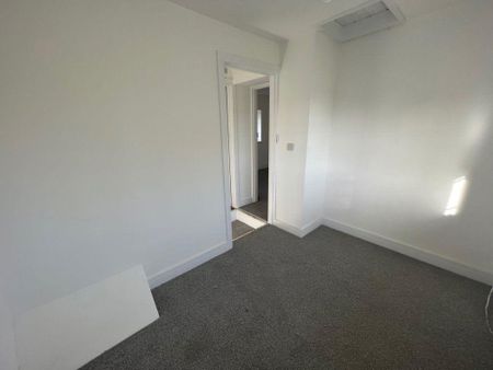 2 bedroom house to rent - Photo 3