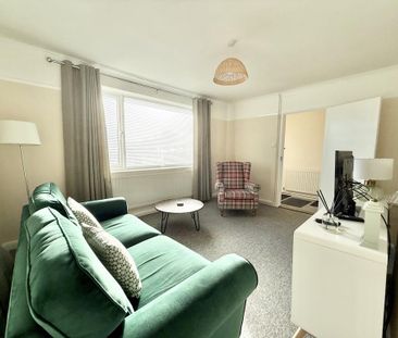 2 bedroom detached bungalow to rent - Photo 4