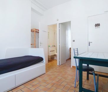 Appartement à louer, 1 pièce - Orléans 45000 - Photo 1