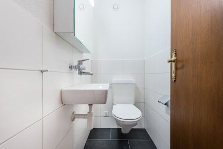 Quiet living in Wittenbach - Photo 5