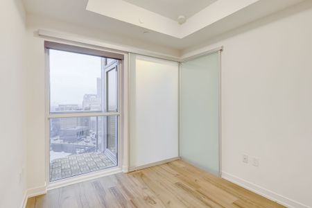For Lease - 1 Yorkville Avenue Unit# 1710, Toronto, Ontario - Photo 4