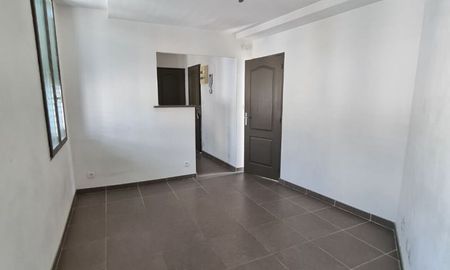Location Appartement 2 pièces LIMOGES (87000) - Photo 4