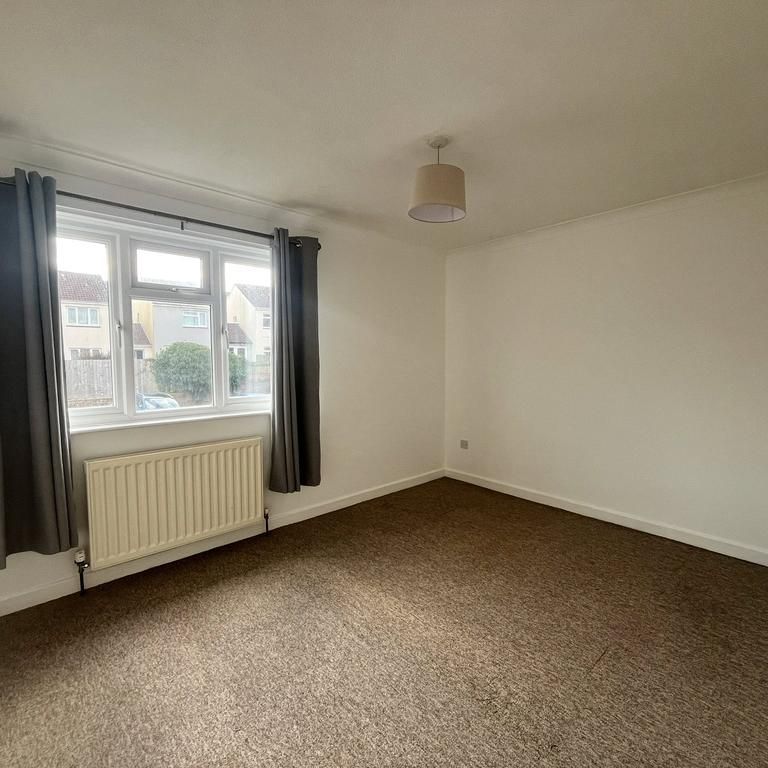 2 bedroom end of terrace house to rent - Photo 1