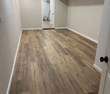 For Lease - 202 Glenada Court Unit# Basemen, Richmond Hill, Ontario - Photo 4