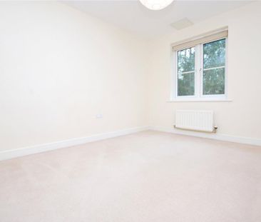 2 bedroom property to rent - Photo 3