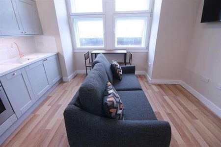 City Apartments, City Centre, NE1 - Photo 2