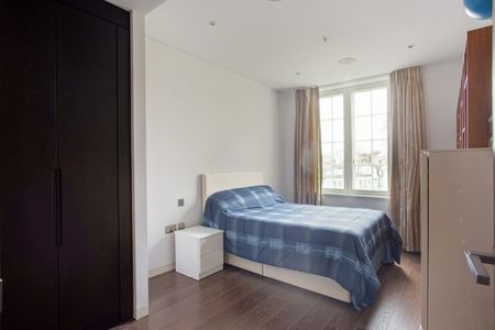 3 bedroom flat to rent - Photo 3