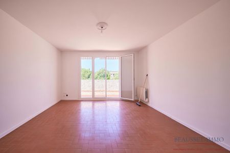 Location Appartement 3 pièces 61m² LE BEAUSSET 83330 - Photo 2