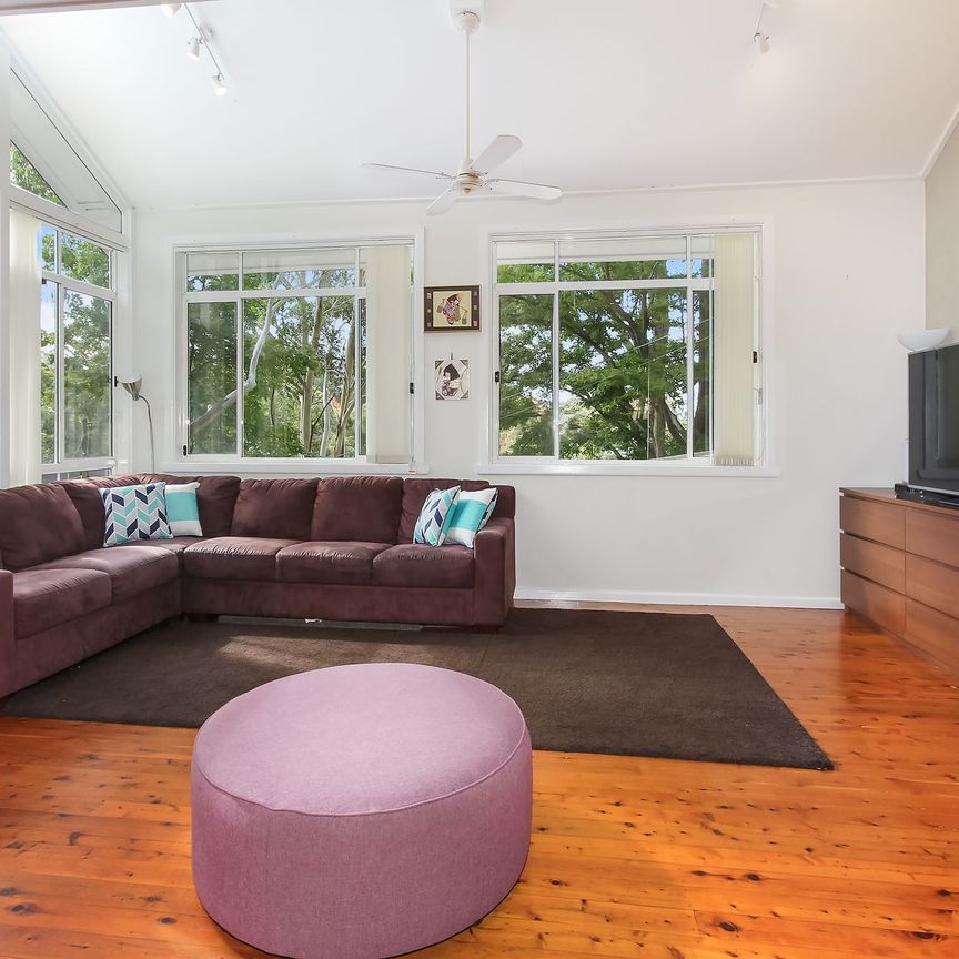 Spacious & Light-Filled Home With Leafy Outlook - Photo 1