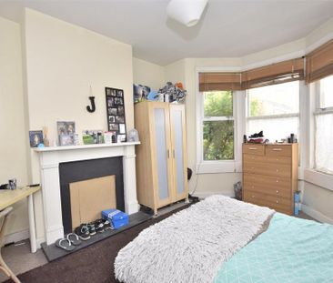 5 bedroom terraced house to rent - Photo 3
