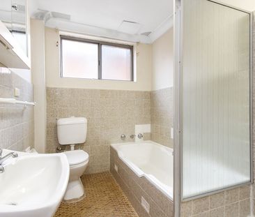 Home For Rent - Photo 6
