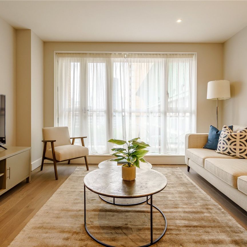 Circus Apartments, Canary Wharf - Photo 1