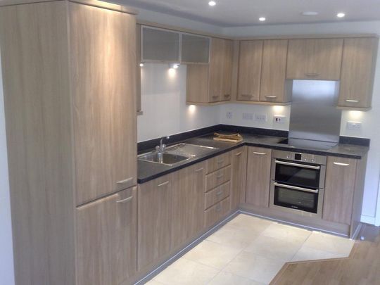 2 bedroom flat to rent - Photo 1