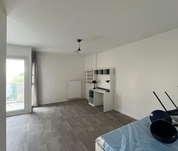 Location Appartement 1 pièce 32m² REIMS 51100 - Photo 3