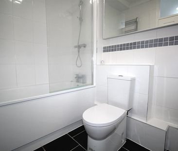 2 Bedroom Maisonette To Let - Photo 5