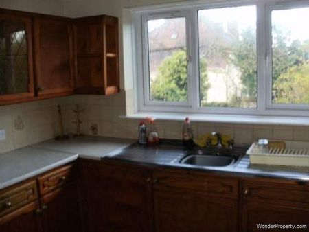 4 bedroom property to rent in Southampton - Photo 3