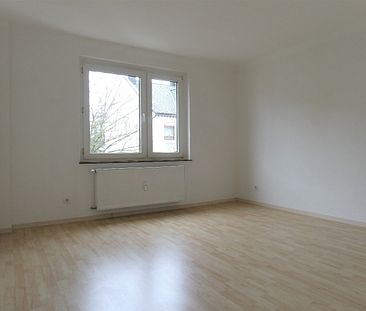 Helle Wohnung mit Balkon und Tageslichtbad mitten in Boelerheide sucht neue Mieter ! - Photo 4