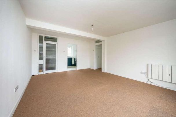 Pine Lodge, Tonbridge Road, Maidstone, ME16 - Photo 1