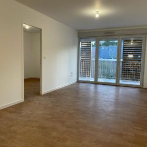 Location Appartement 2 pièces 42m² POITIERS 86000 - Photo 2