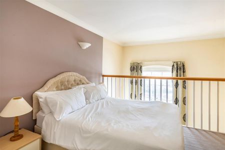 2 bedroom maisonette to rent - Photo 5