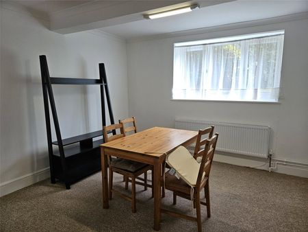 Milman Road, Reading, Berkshire, RG2 - Photo 3