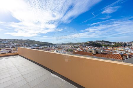 Apartamento T4 em Lisboa - Photo 5