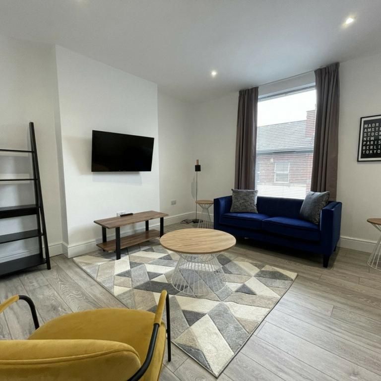 2 bedroom house to rent - Photo 1