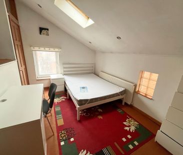 3 bedroom terraced house to rent - Photo 3