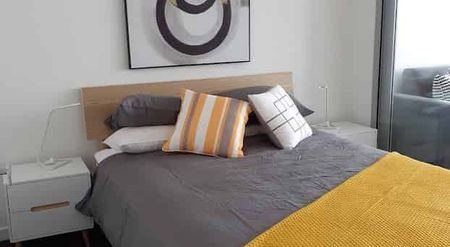 Auckland City Apartment - Fully Furnished - Photo 5