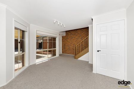 4/3 Shepherd Street, Pearce ACT 2607 - Townhouse For Rent | Domain - Photo 2