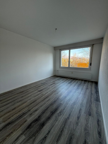 Helle sanierte 4-Zimmerwohnung im 7. Stock mit Balkon - Photo 3