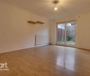 4 bedroom semi-detached house to rent - Photo 1