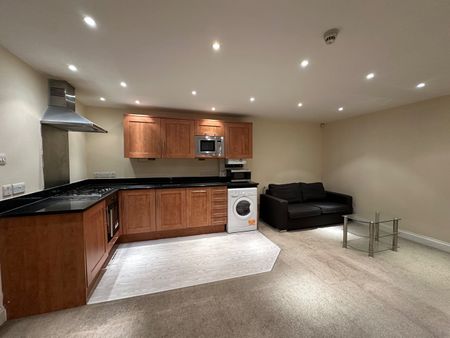 1 Bed Flat, Old Station Way, SW4 - Photo 5