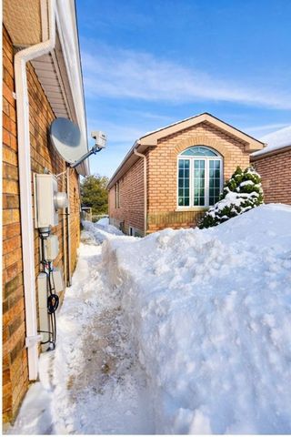 For Lease - 7 Golden Eagle Way Unit# Lower, Barrie, Ontario - Photo 2